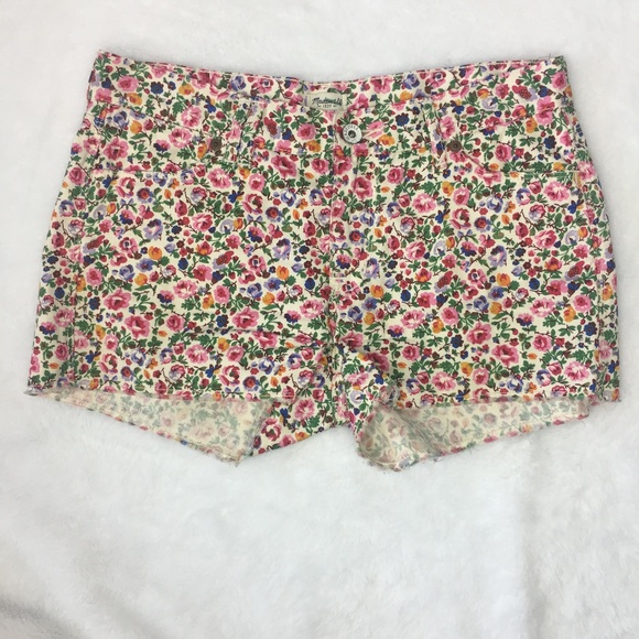 Madewell Pants - Madewell women's floral cut off raw hem shorts 25